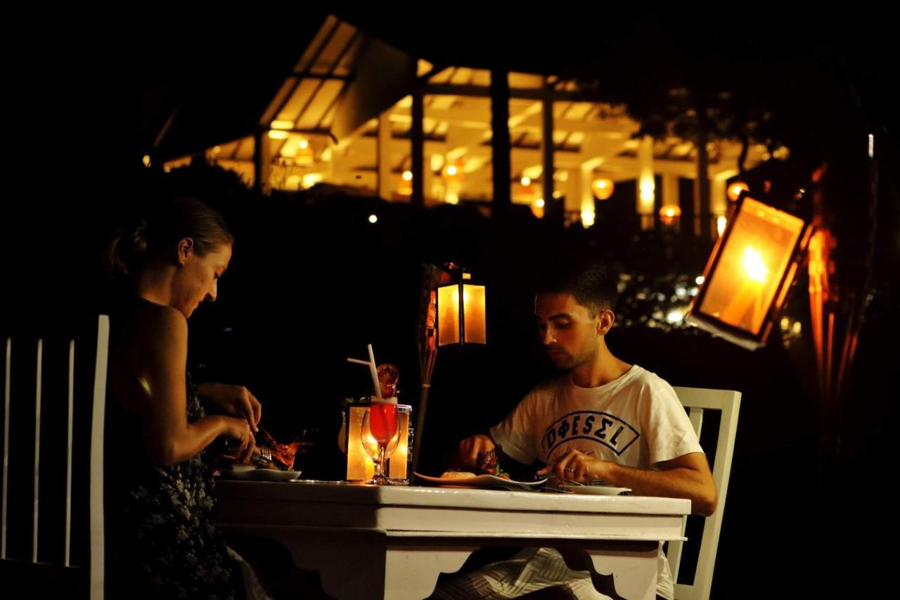 Samudra Beach Resort Tangalle Exterior foto