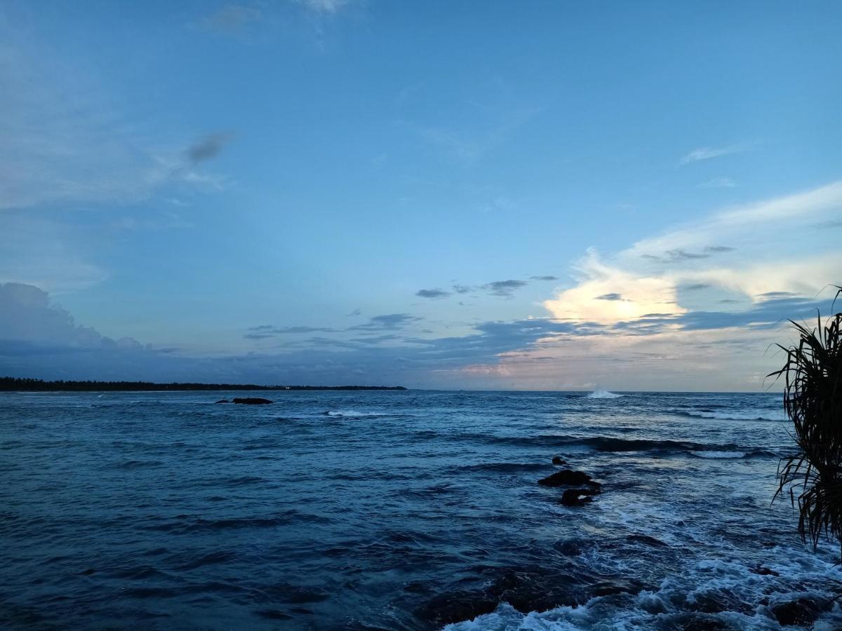 Samudra Beach Resort Tangalle Exterior foto